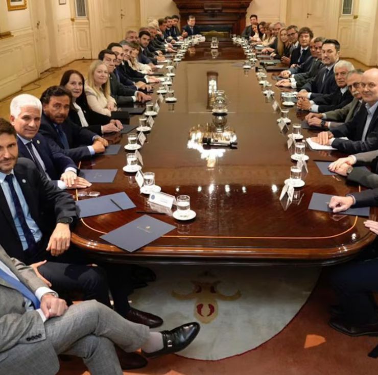 Milei reunió a 20 gobernadores en Casa Rosada y pidió apoyo para las reformas clave